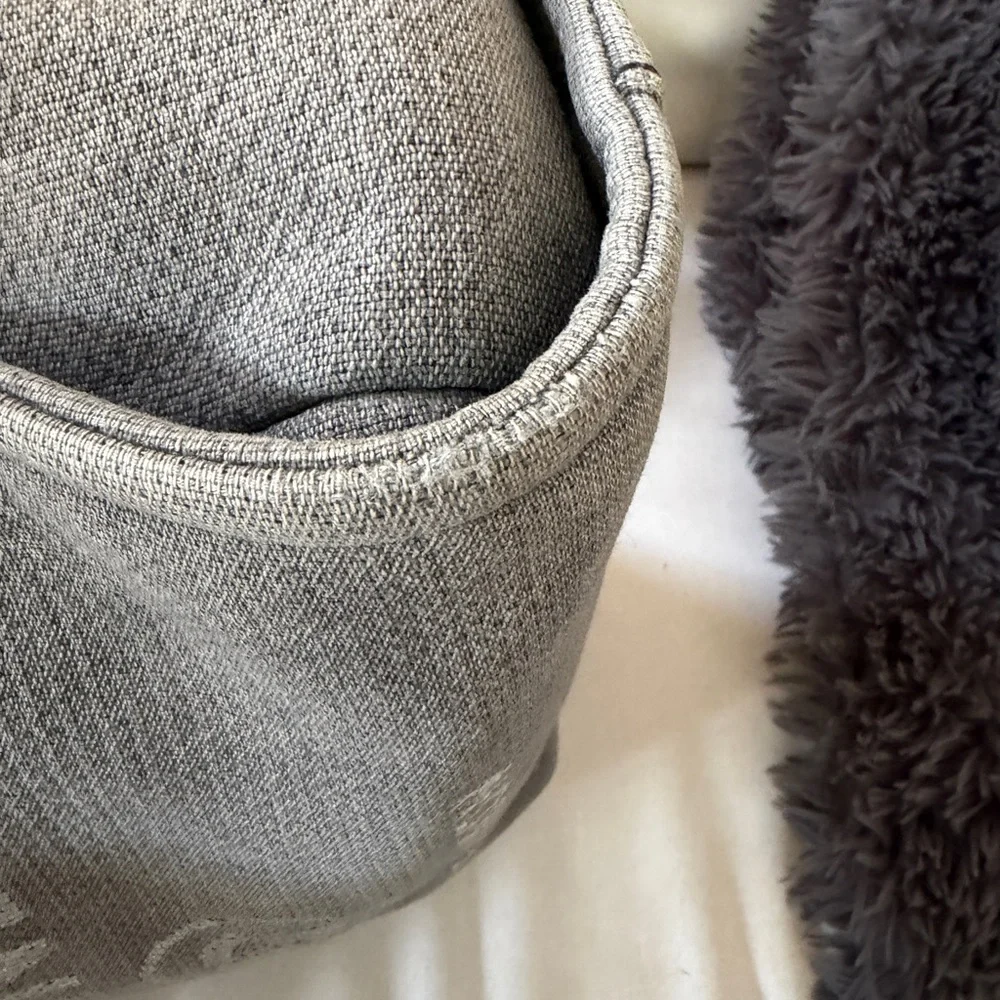 CHANEL Deauville Tote - Picture 12 of 16